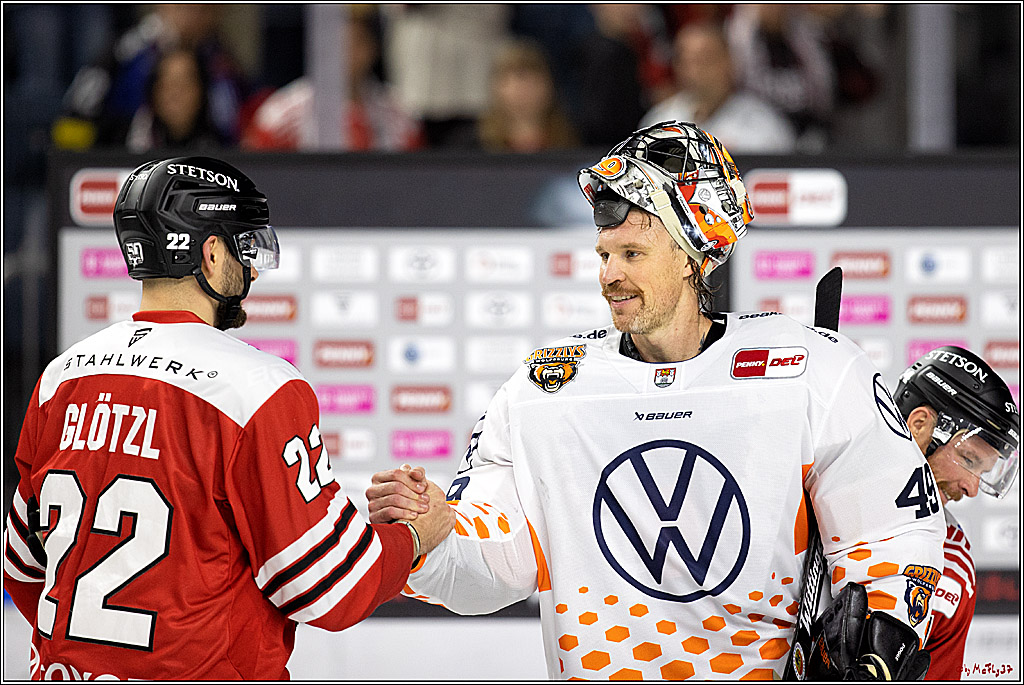 PENNY DEL;  Kölner Haie - Grizzly Wolfsburg; Köln, 21.09.2022